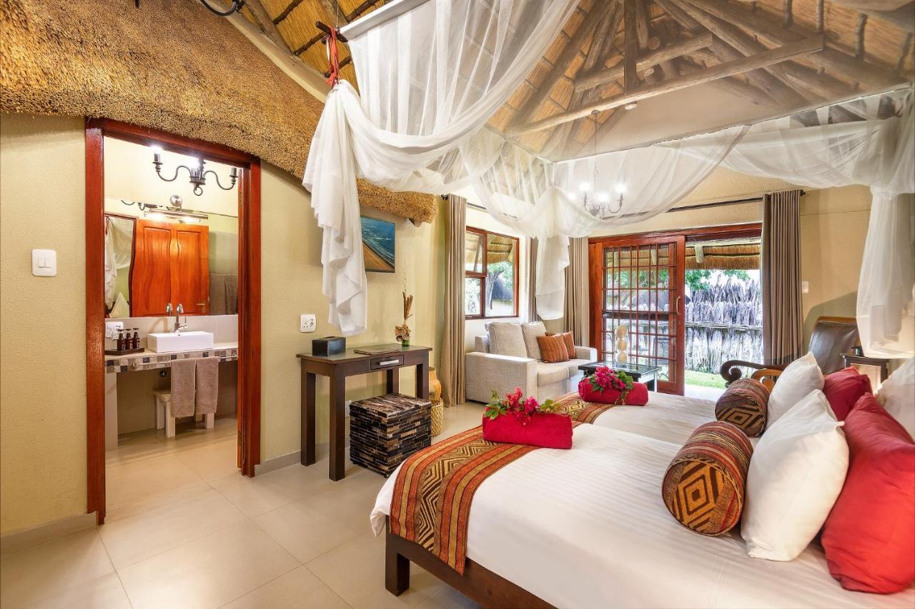 Frans Indongo Lodge オチワロンゴ エクステリア 写真