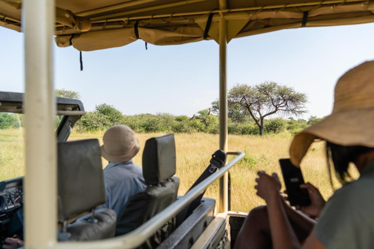 Frans Indongo Lodge オチワロンゴ エクステリア 写真