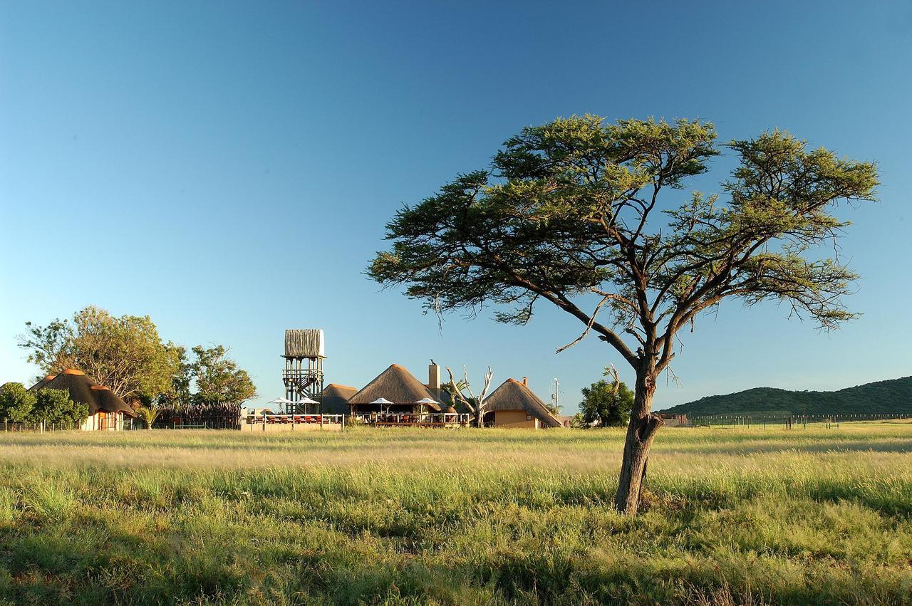 Frans Indongo Lodge オチワロンゴ エクステリア 写真