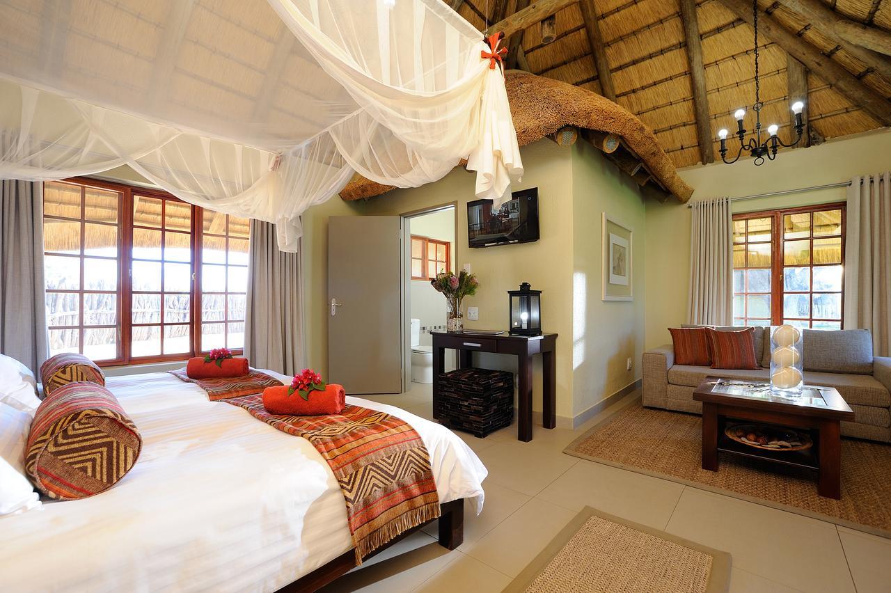 Frans Indongo Lodge オチワロンゴ エクステリア 写真