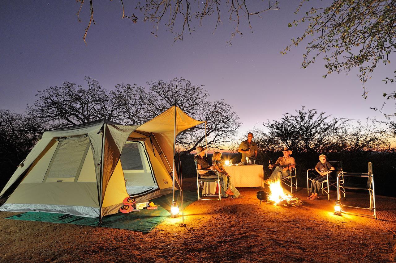 Frans Indongo Lodge オチワロンゴ エクステリア 写真